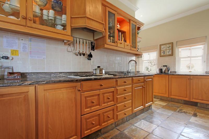 To Let 3 Bedroom Property for Rent in Steenberg Estate Western Cape